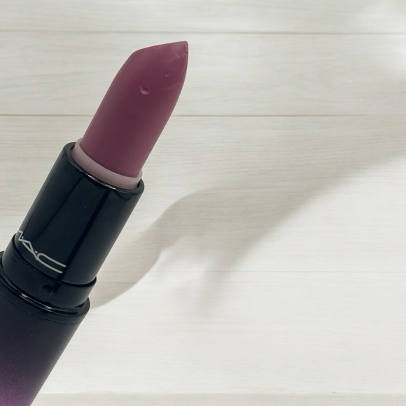 NONCHALANT 412 M•A•C DISCONTINUED & HARD TO FIND LOVE ME LIPSTICK - Picture 11 of 13
